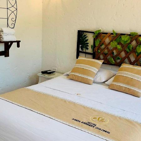 Hotel Santa Barbara Colonial - סנטה פה דה אנטיוקיה מראה חיצוני תמונה
