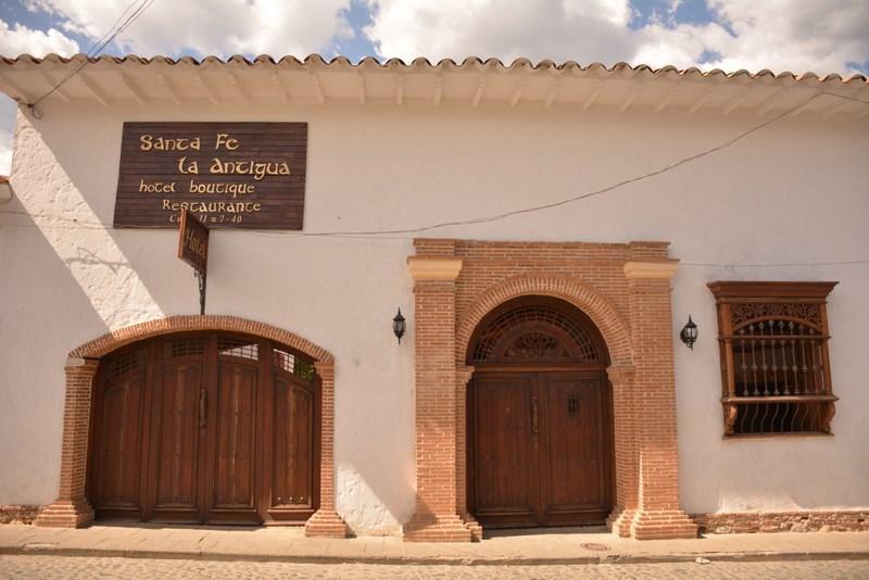 Hotel Santa Barbara Colonial - סנטה פה דה אנטיוקיה מראה חיצוני תמונה