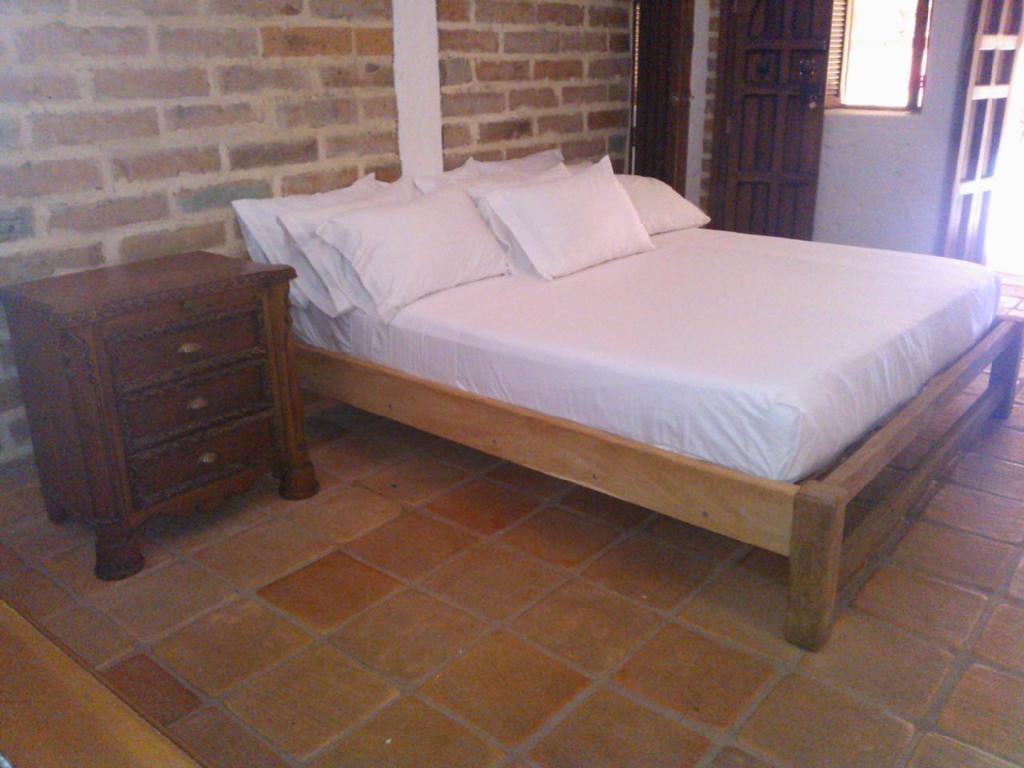 Hotel Santa Barbara Colonial - סנטה פה דה אנטיוקיה חדר תמונה