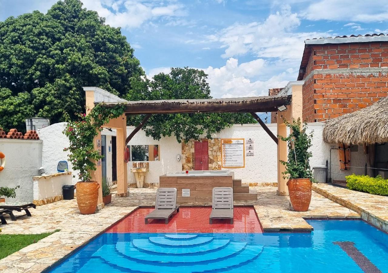 Hotel Santa Barbara Colonial - סנטה פה דה אנטיוקיה מראה חיצוני תמונה